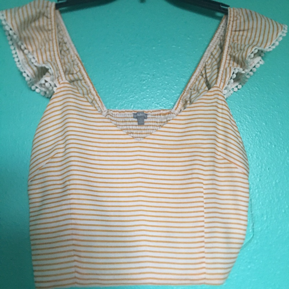 Cute crop top